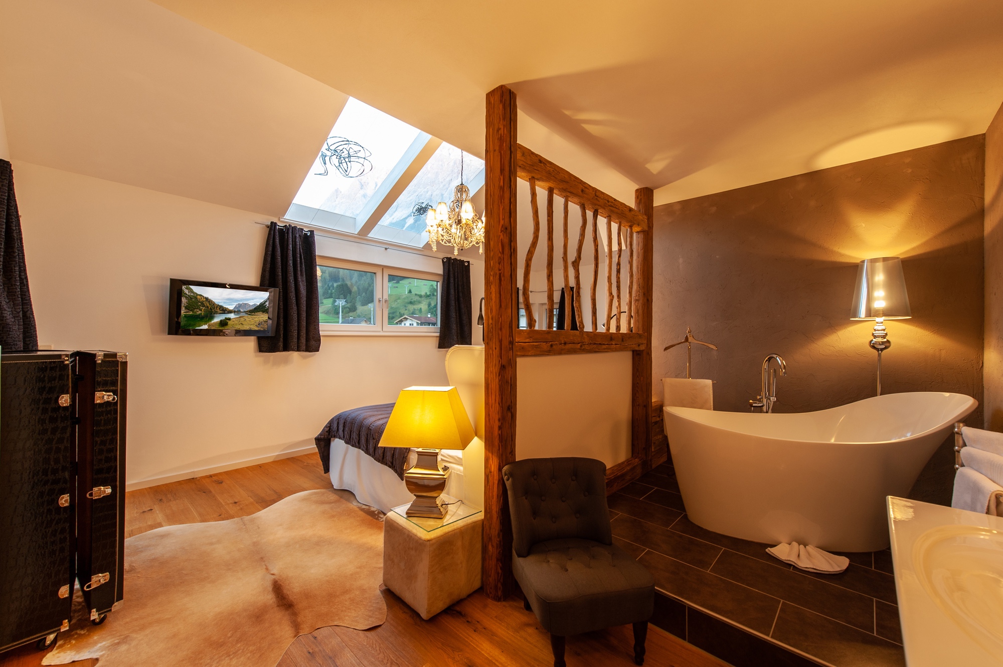 Panoramasuite mit Zirbensauna